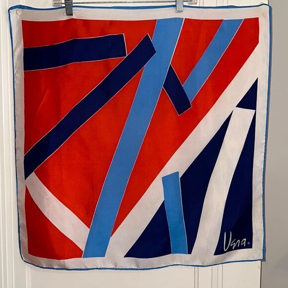 Vtg 60s/70s Vera Neumann red, light blue, navy blue & white large square scarf - Picture 1 of 10